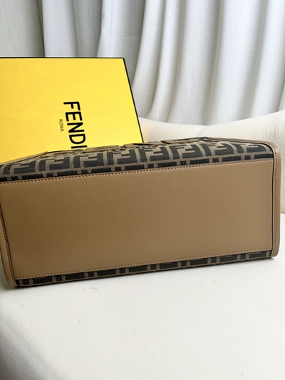 フェンディバッグ全体デザイン